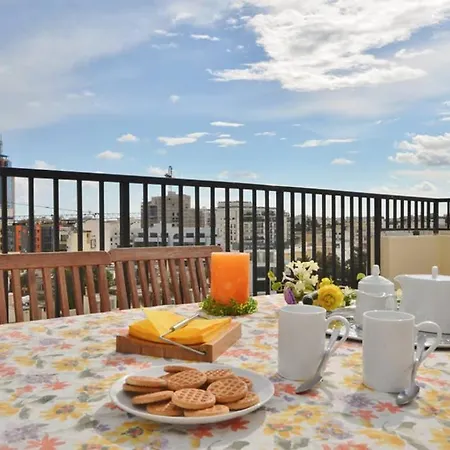 Duplex St Julians Central Penthouse Apartment